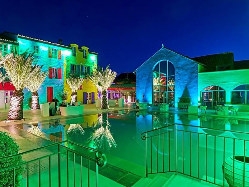 Le Stelsia Resort image
