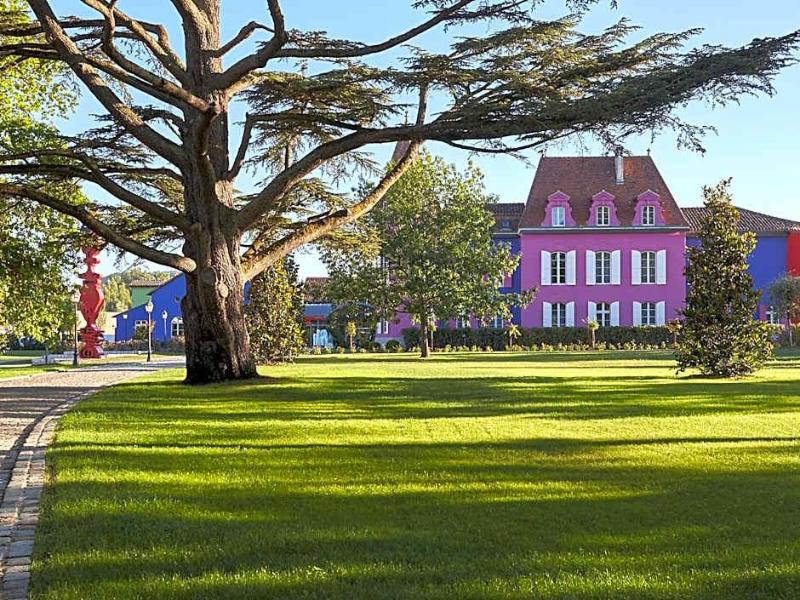 Le Stelsia Resort image