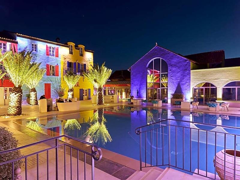 Le Stelsia Resort image