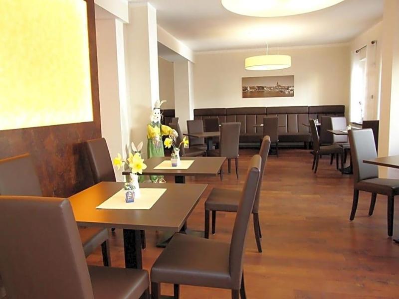 Altstadthotel Goldene Kugel image