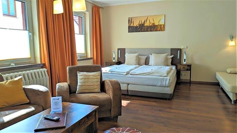 Altstadthotel Goldene Kugel image