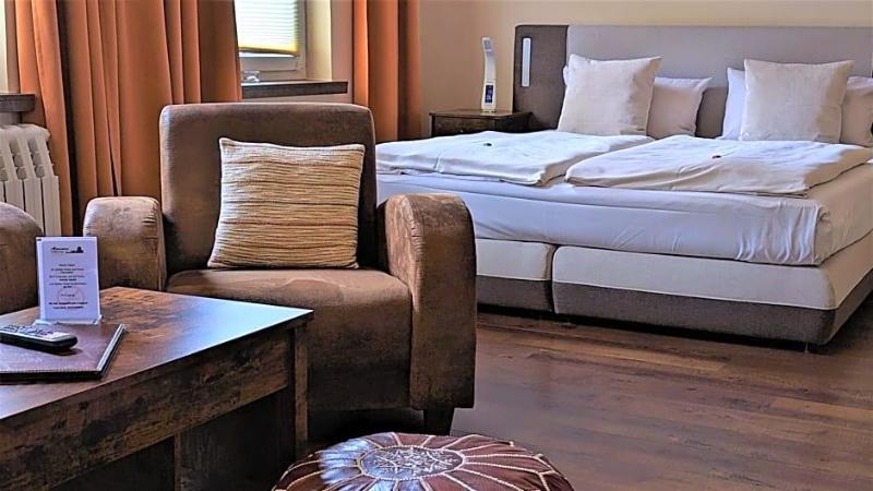 Altstadthotel Goldene Kugel image
