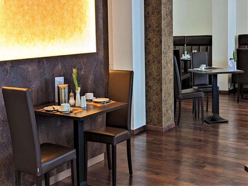 Altstadthotel Goldene Kugel image