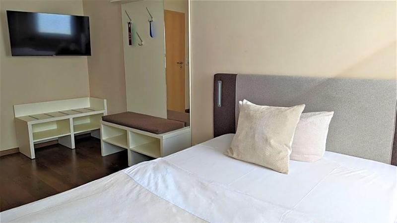 Altstadthotel Goldene Kugel image