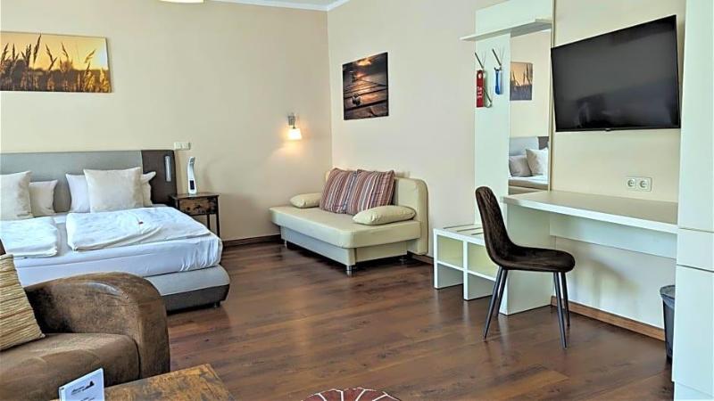 Altstadthotel Goldene Kugel image