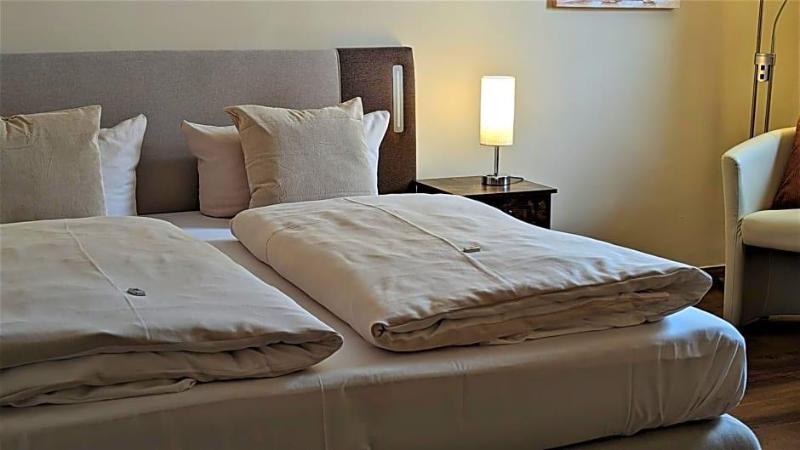 Altstadthotel Goldene Kugel image