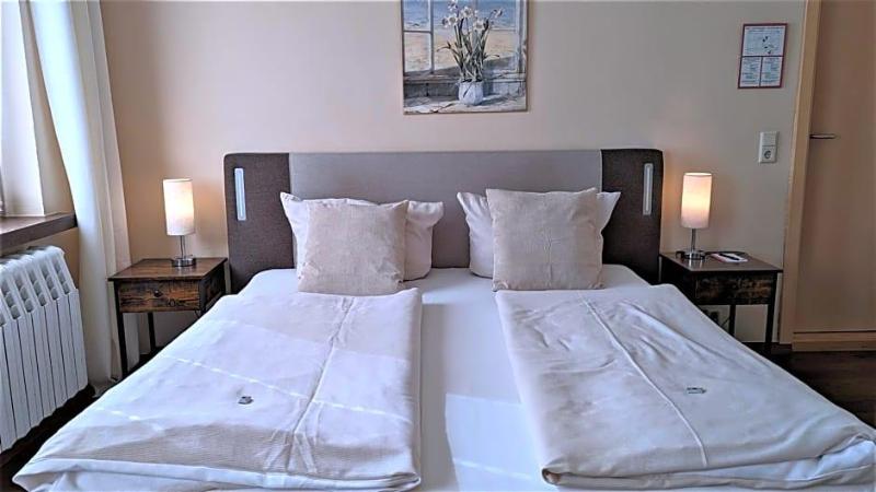 Altstadthotel Goldene Kugel image
