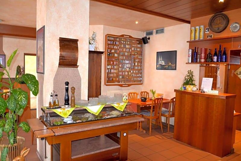 Gasthof Altes Rathaus Garni image