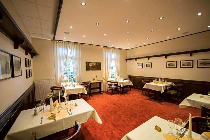 Altes Landhaus image