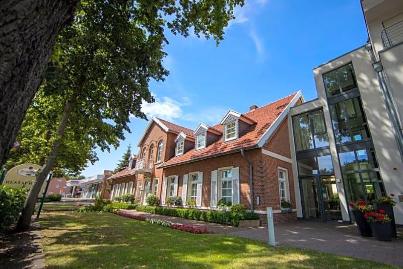 Altes Landhaus image
