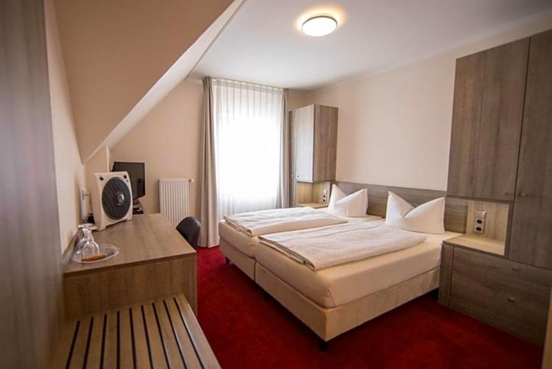 Altes Landhaus image