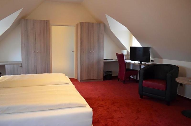 Altes Landhaus image