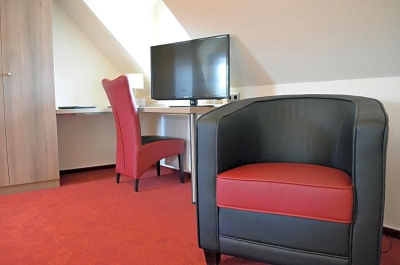 Altes Landhaus image