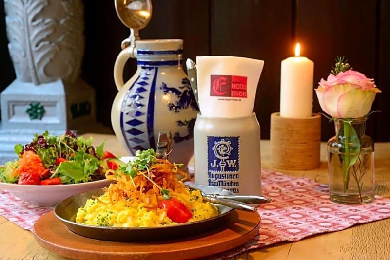 Hotel Engel Lindauer Bier Und Weinstube image