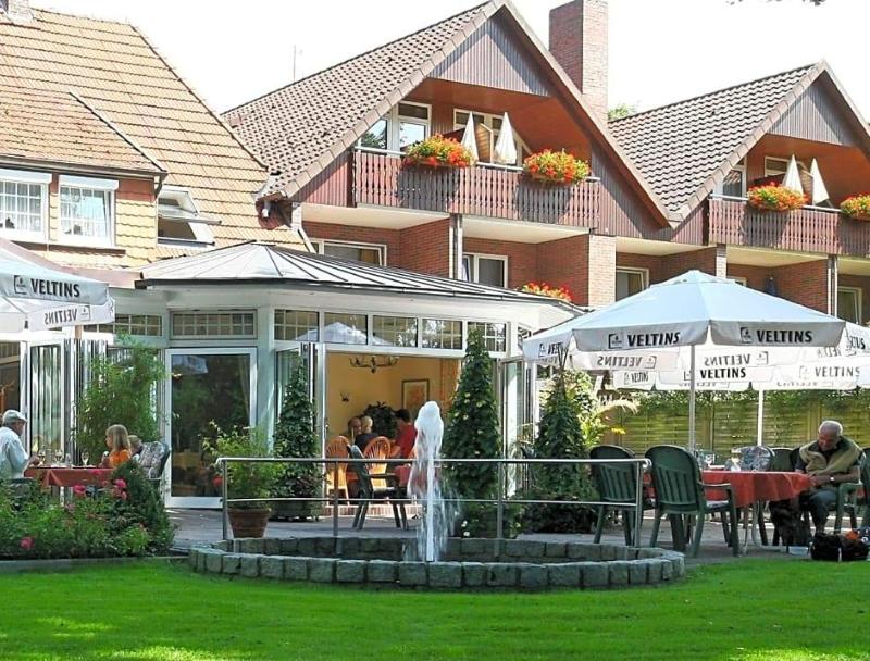 Flairhotel Hubertus image