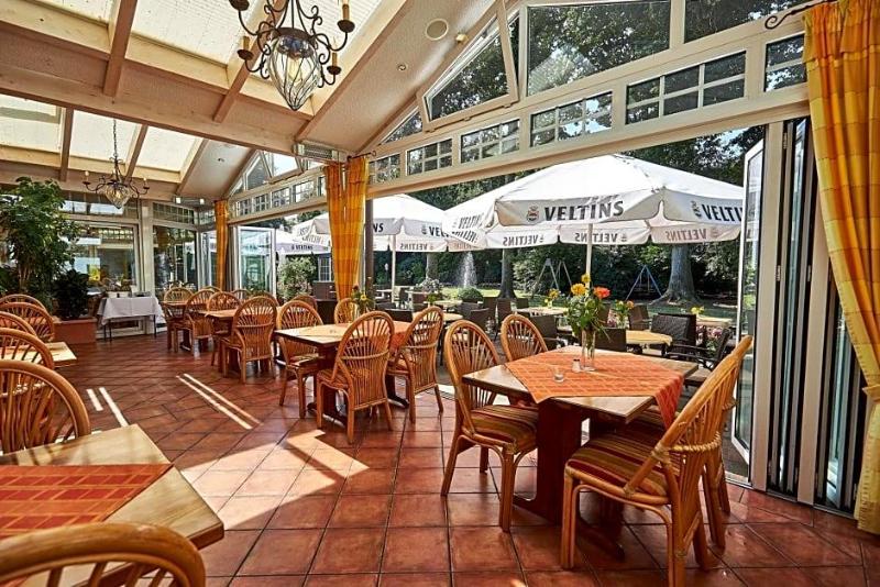 Flairhotel Hubertus image