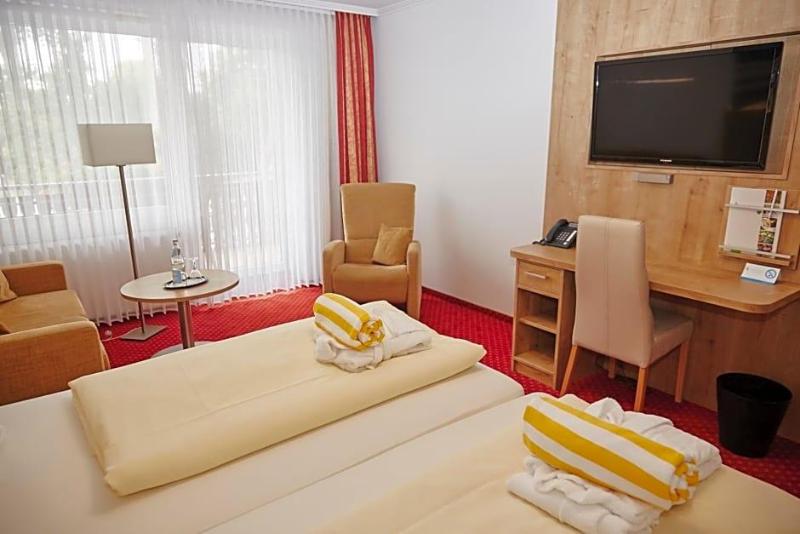 Flairhotel Hubertus image
