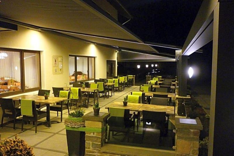 Restaurant Pension Im Pfenn image