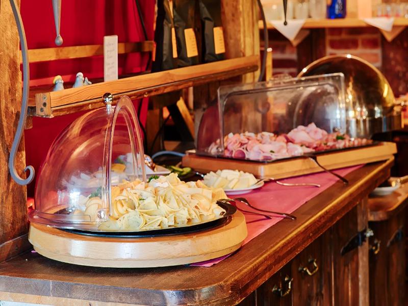 Hotel Gasthof Zur Linde image