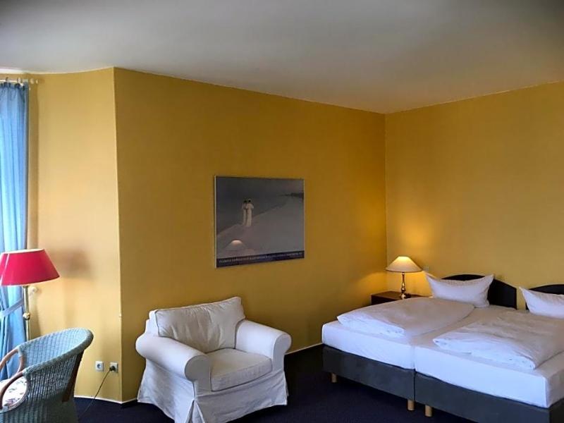 Hotel Schweriner Hof image