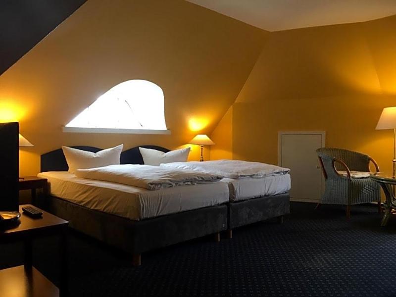 Hotel Schweriner Hof image