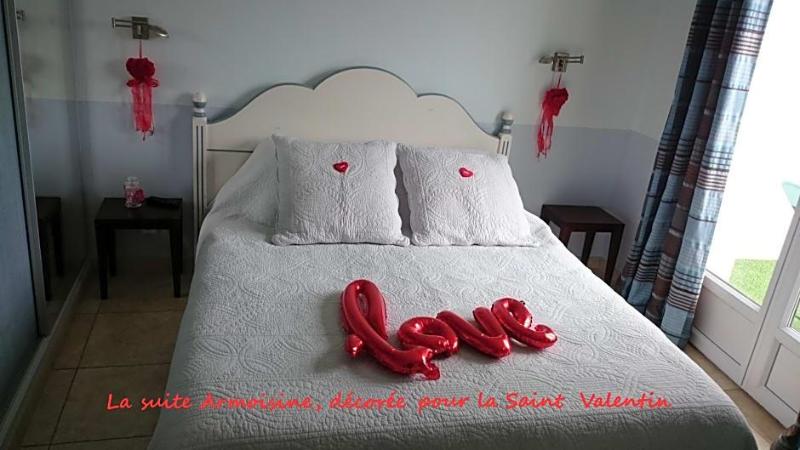 Au Relais Provencal image