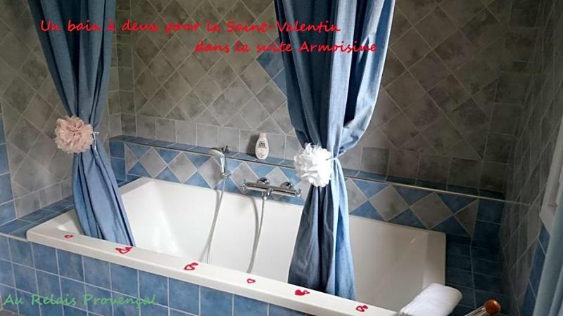 Au Relais Provencal image