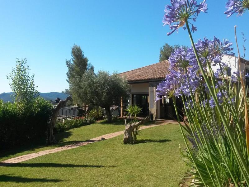 L Hotellerie Kouros image