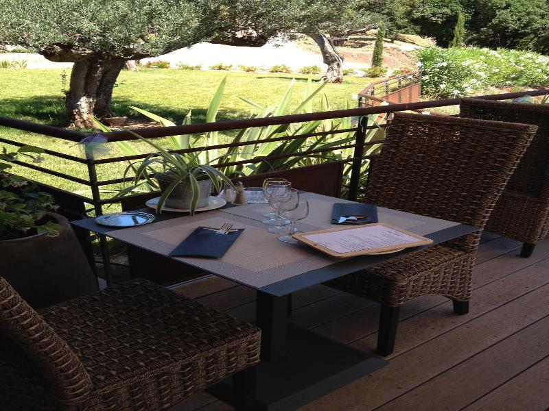 L Hotellerie Kouros image
