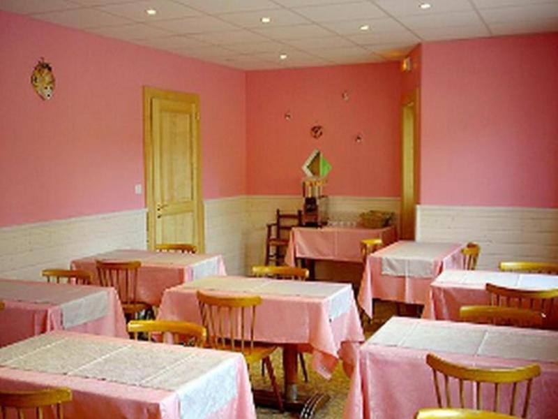 Hotel Les Sapins image