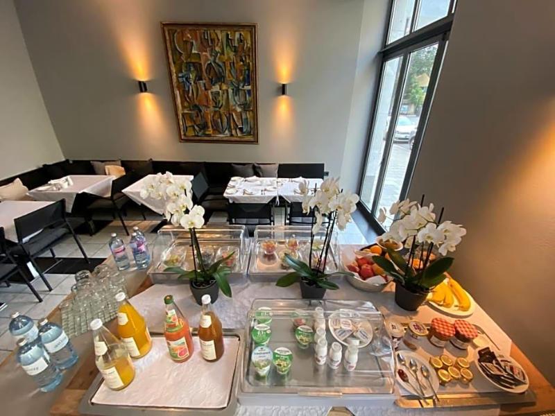Das Nikolai Hotel image