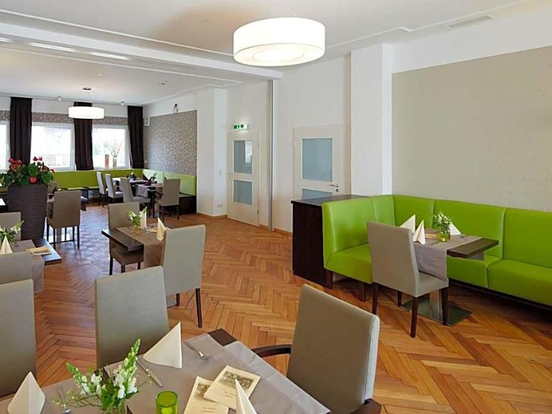 Hotel Karolinger Hof image