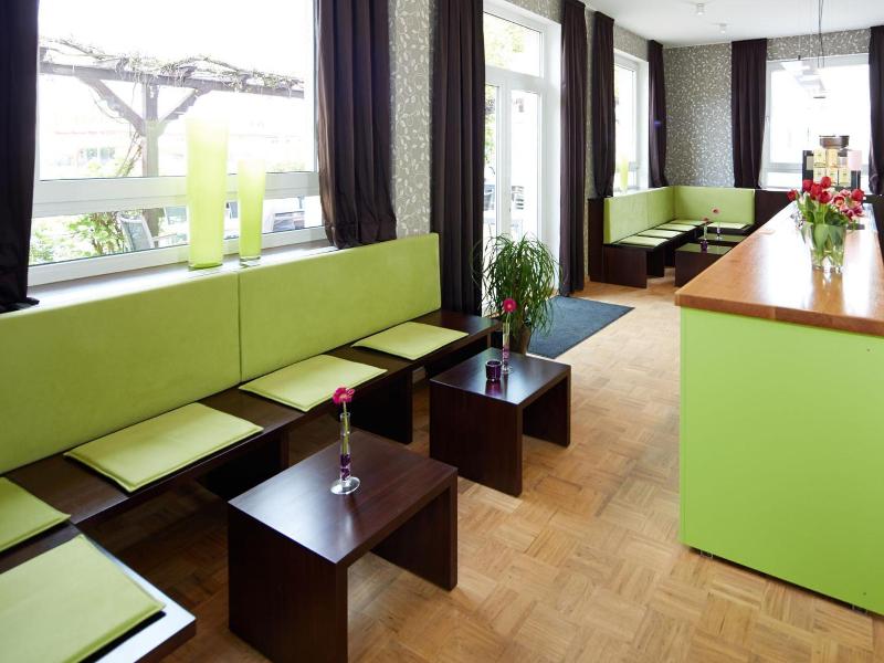 Hotel Karolinger Hof image
