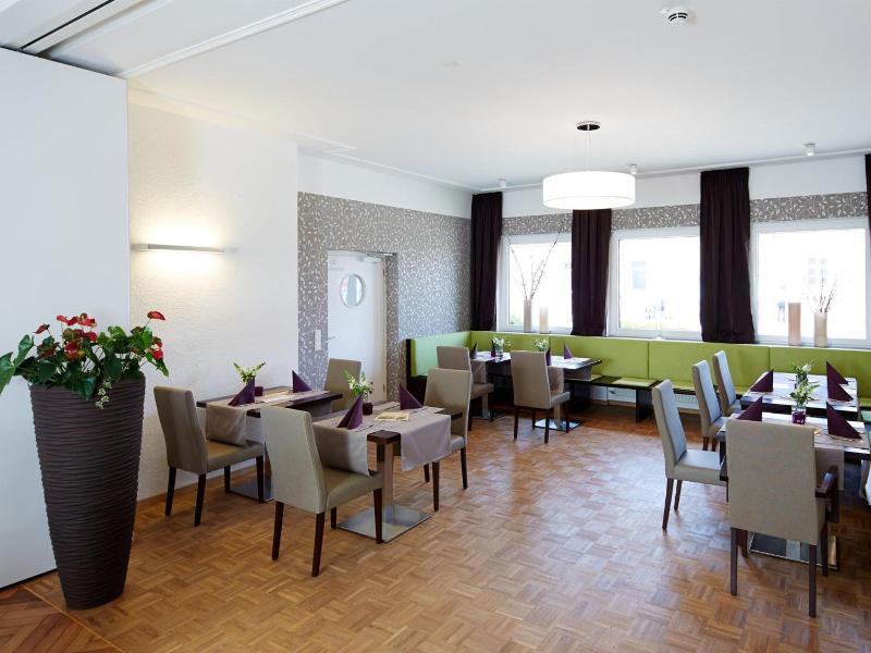 Hotel Karolinger Hof image