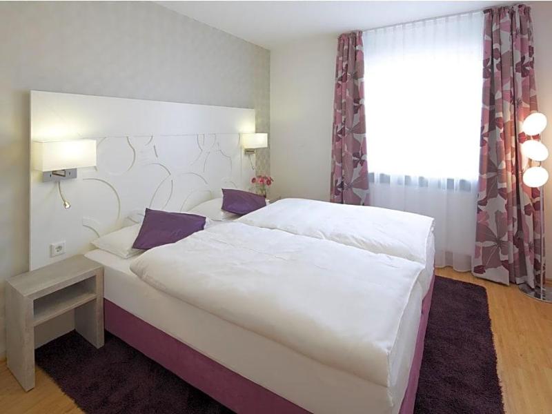 Hotel Karolinger Hof image