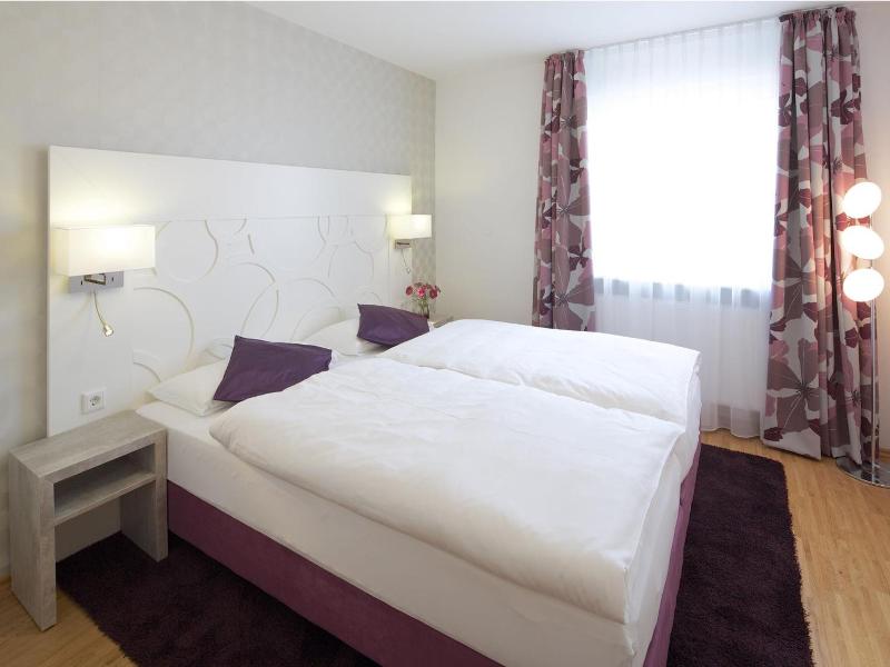 Hotel Karolinger Hof image