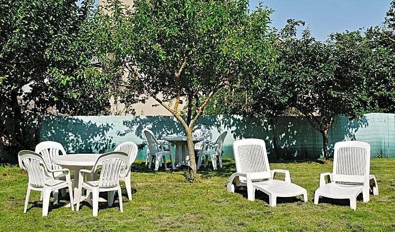 Logis De France Cazes Arazat image