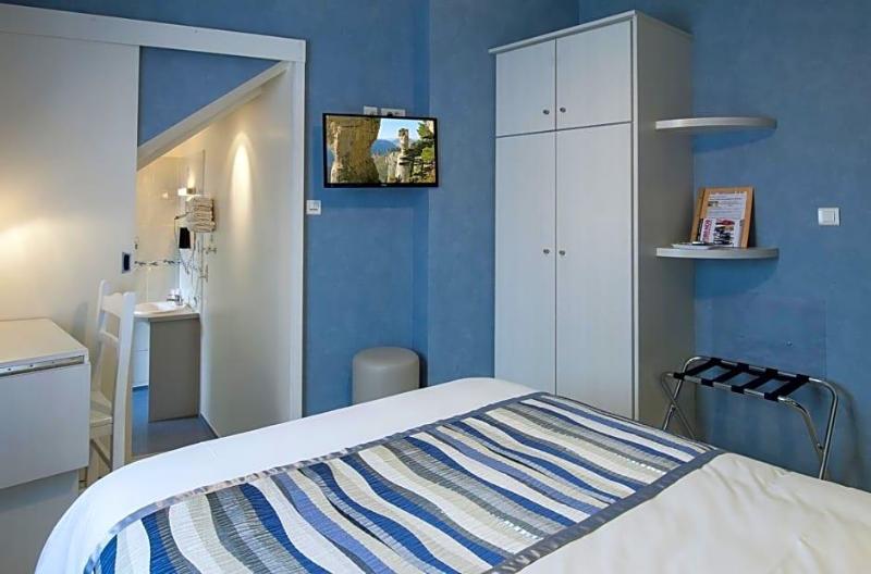 Logis De France Cazes Arazat image