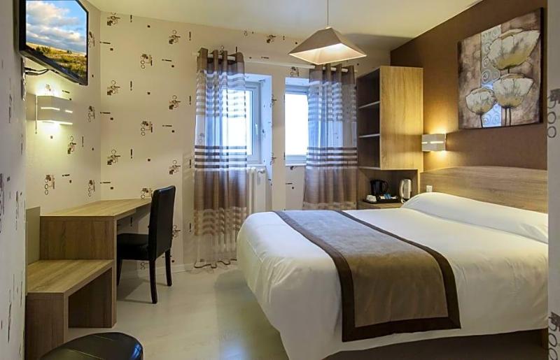 Logis De France Cazes Arazat image