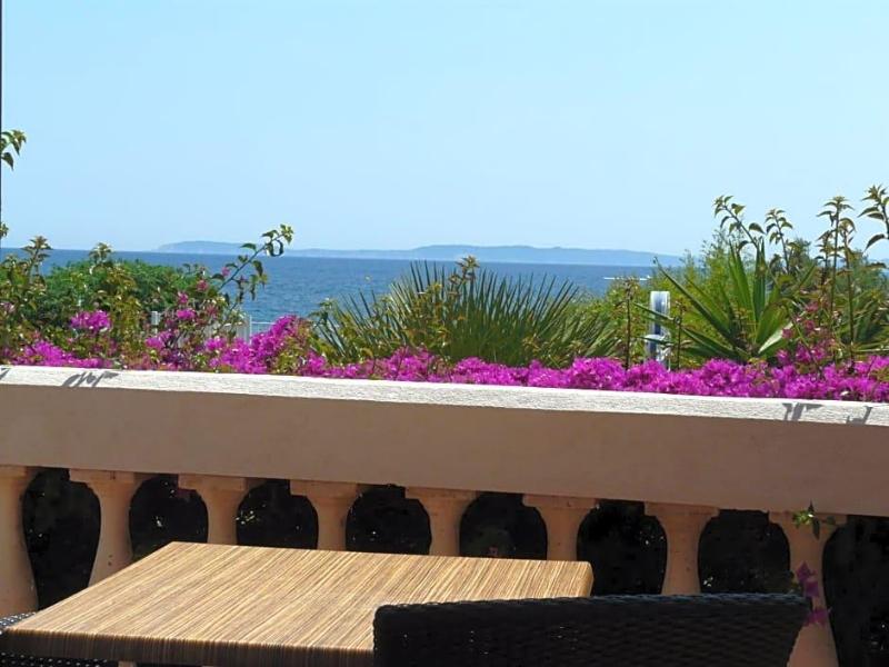 Hv Tel Beau Soleil image