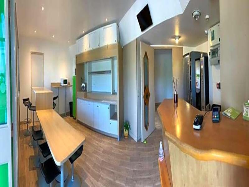Lemon Hotel Plan De Campagne Marseille image