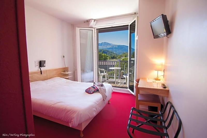 Hv Tel Chez Pierre D Agos image