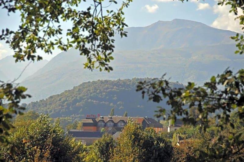 Hv Tel Chez Pierre D Agos image