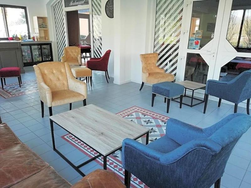 Hv Tel Chez Pierre D Agos image