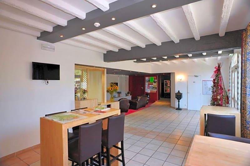 Hv Tel Chez Pierre D Agos image