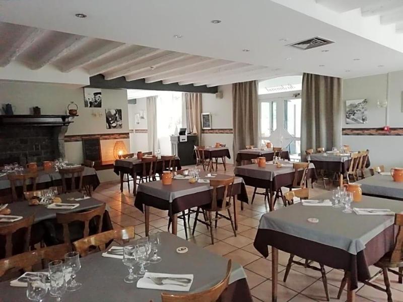 Hv Tel Chez Pierre D Agos image