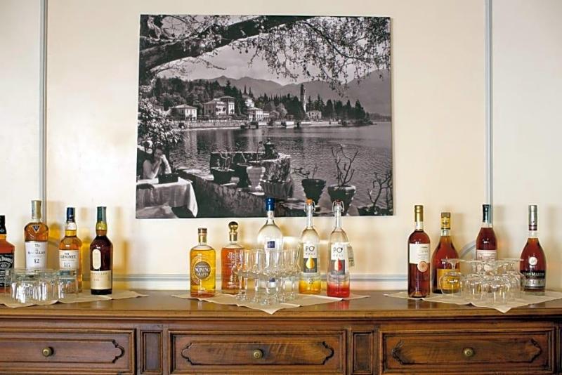 Hotel Ristorante Vapore image