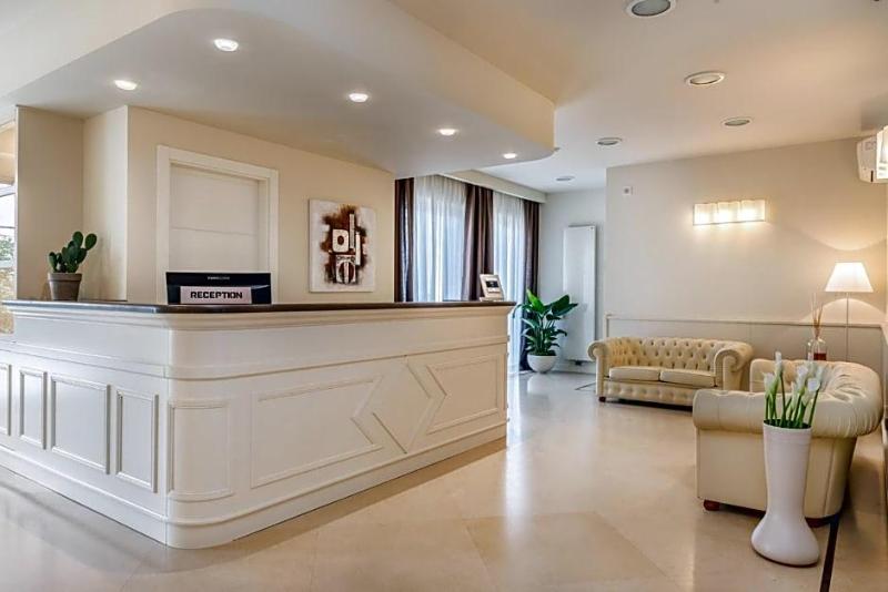 Hotel Residence Exclusive image
