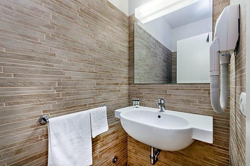 Hotel Residence Exclusive image