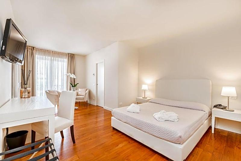 Hotel Residence Exclusive image